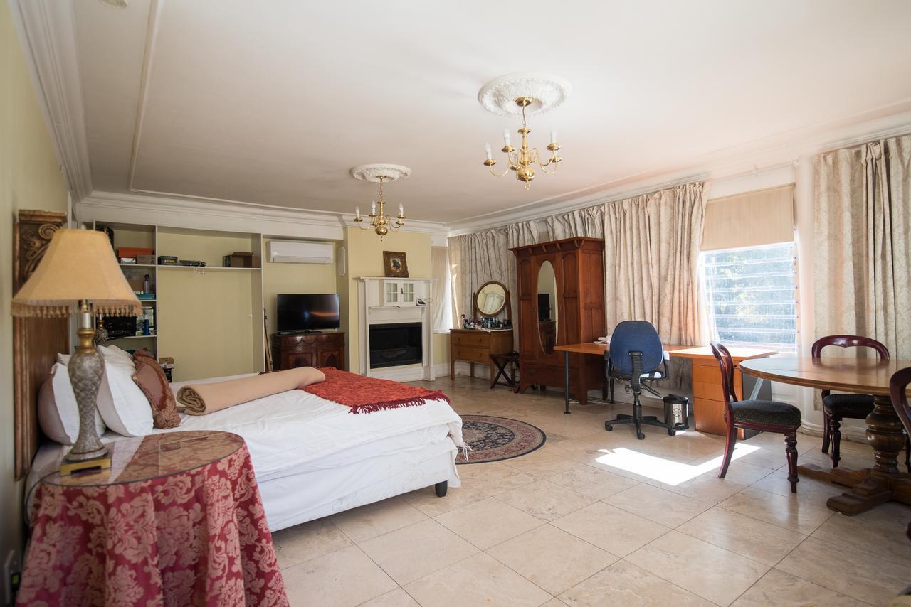 Cricklewood Guesthouse Pretoria-Noord Eksteriør bilde